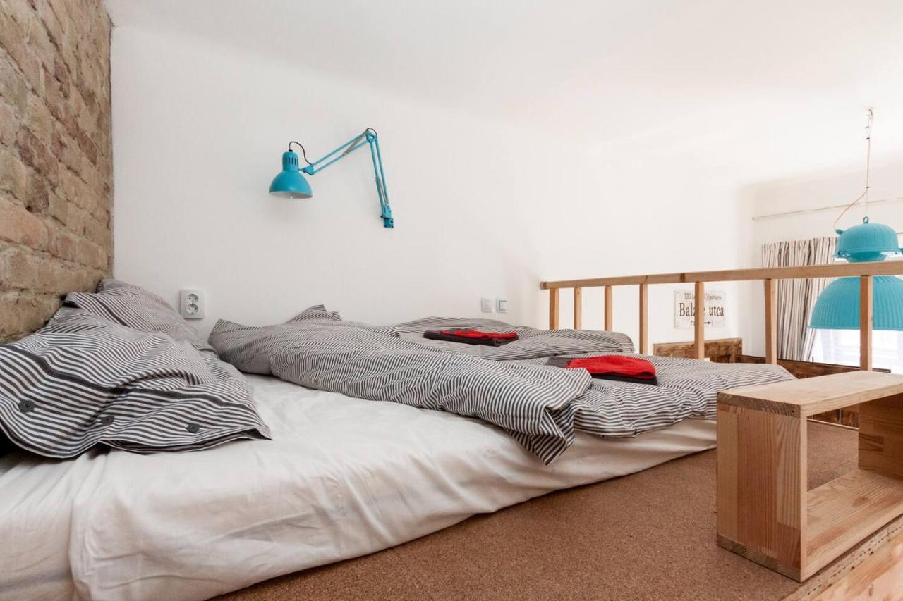 Little Whistle In The Heart Of Jewish District With Ac Apartment Budapest Luaran gambar
